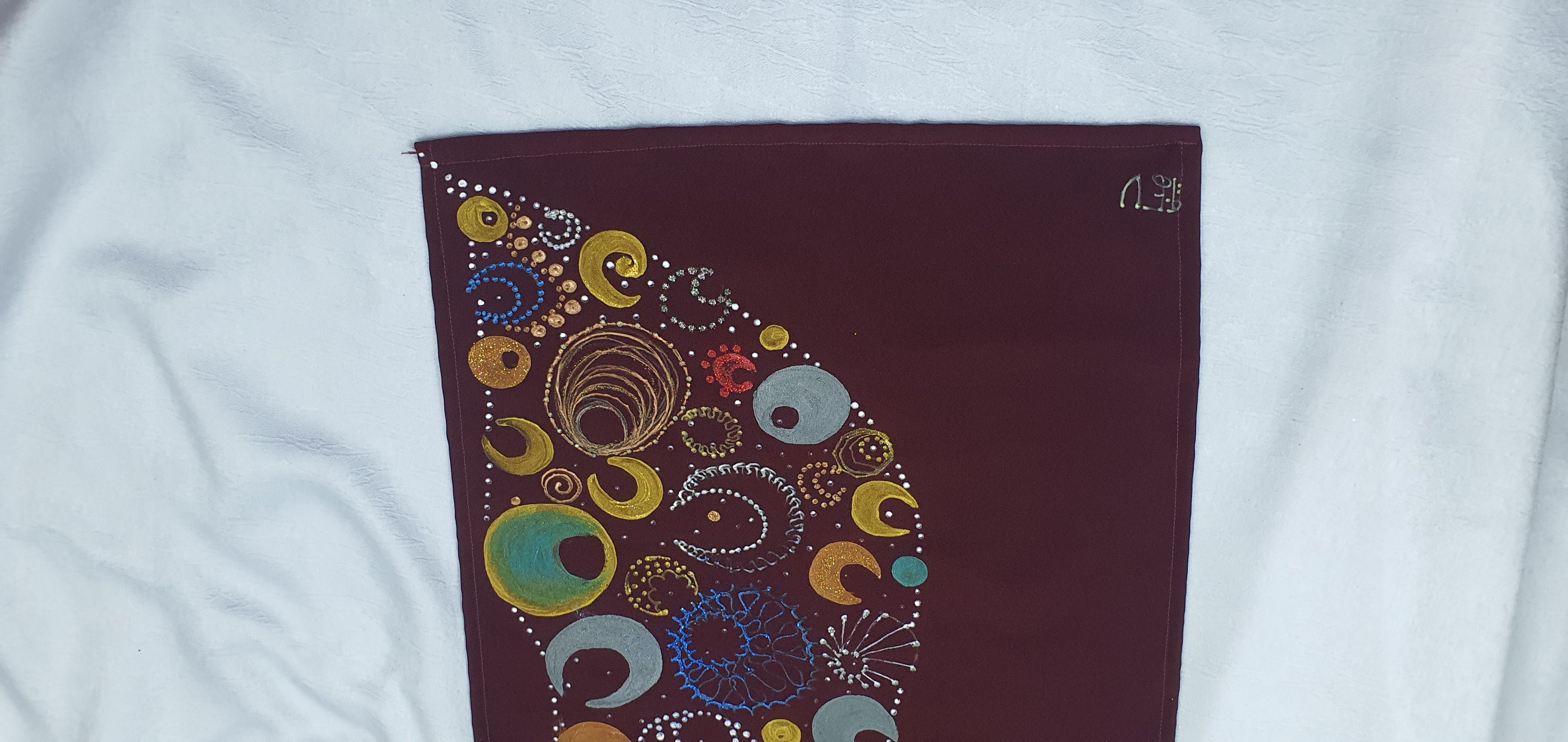 Fedaw & Crescents Table Runner– مفرش الفدو و الهلالات