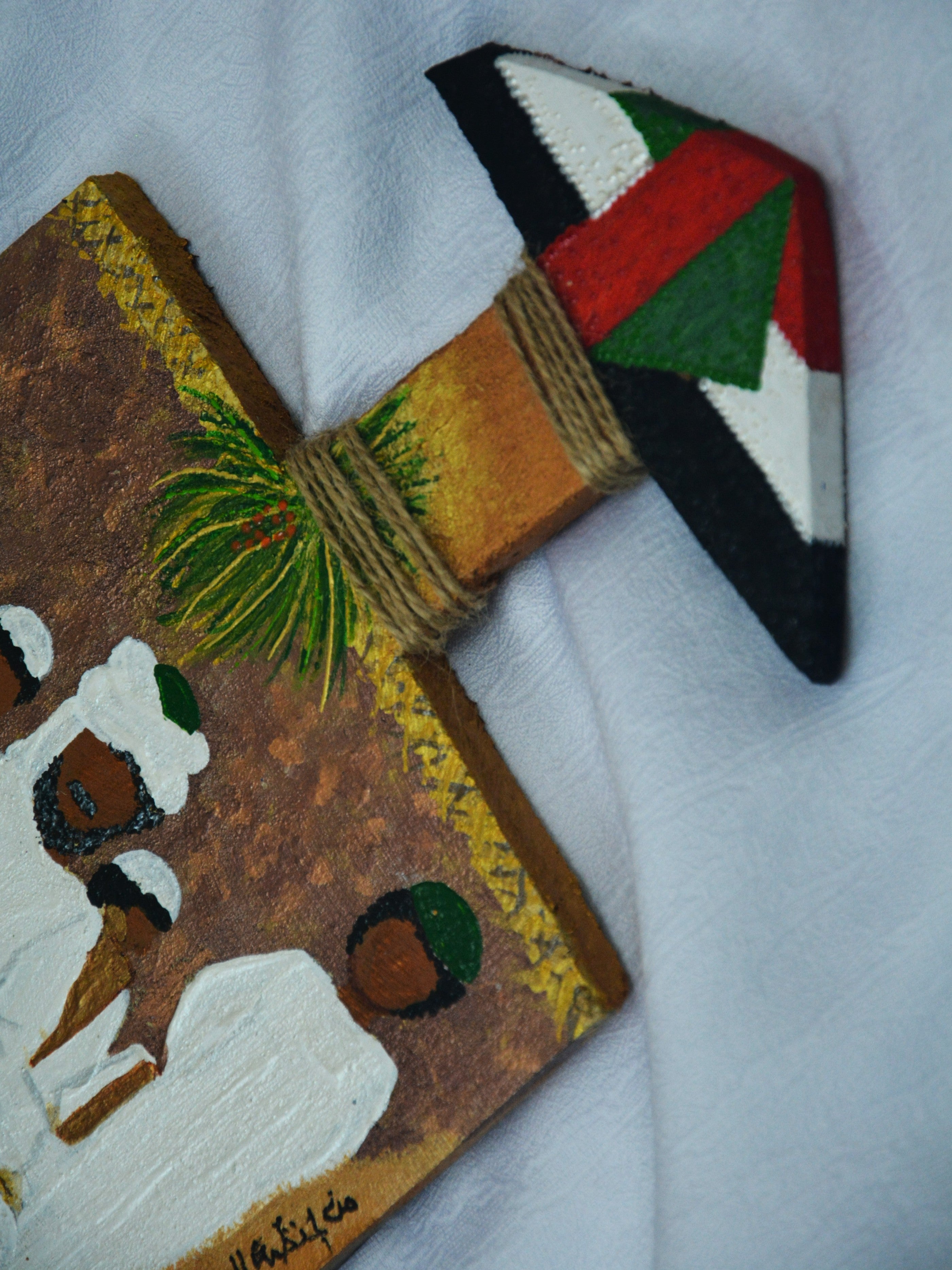 H.H. Dr. Sultan AlGasimy Wooden Slate Gift- لوح هدية الشيخ د. سلطان القاسمي