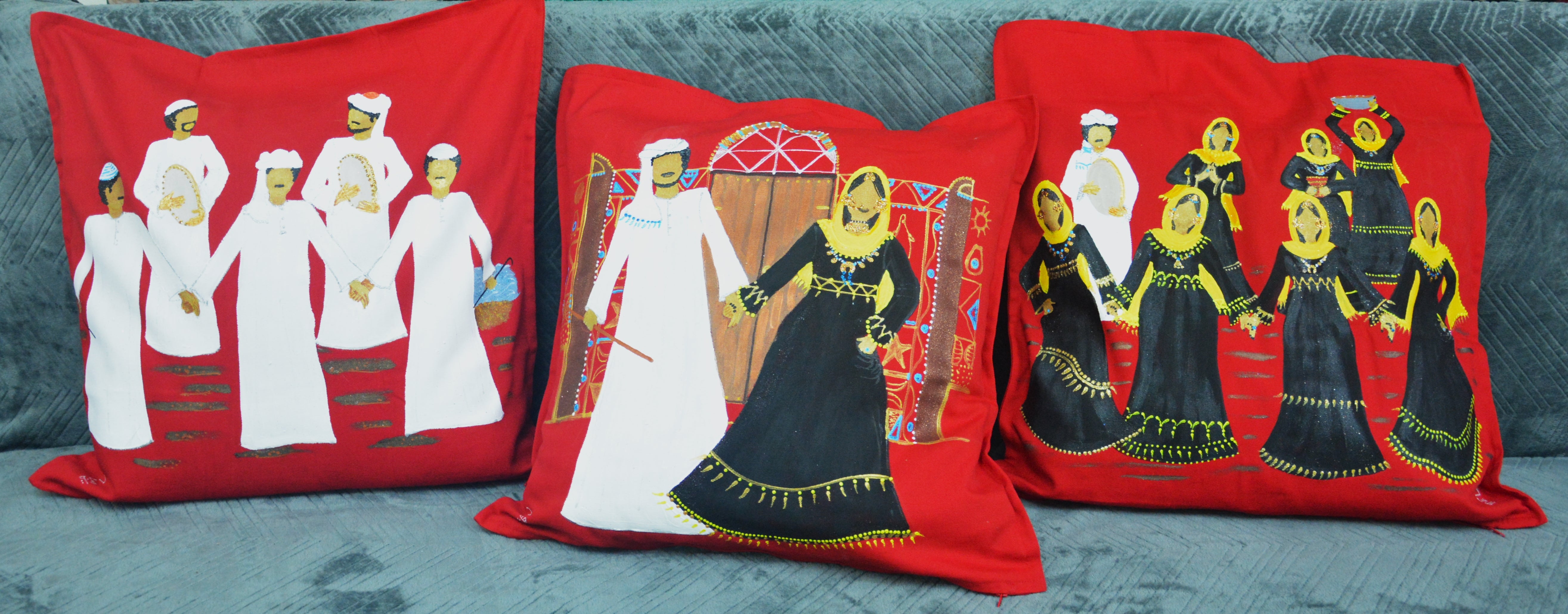 Halfa's Newly Married Cushion Cover –   غطاء وسادة عرسان حلفا