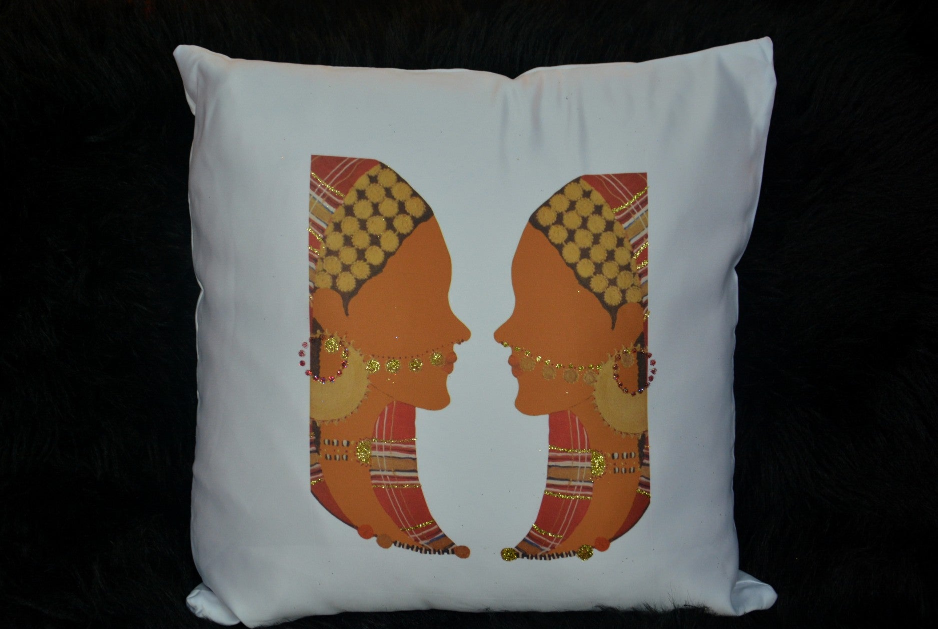 Two Dahabayas Cushion Cover - غطاء وسادة دهبايتين