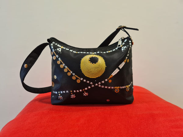 Sudanese necklaces handbag