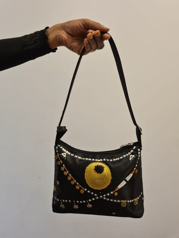 Sudanese necklaces handbag