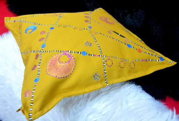 Dahabaya necklaces cushion cover 